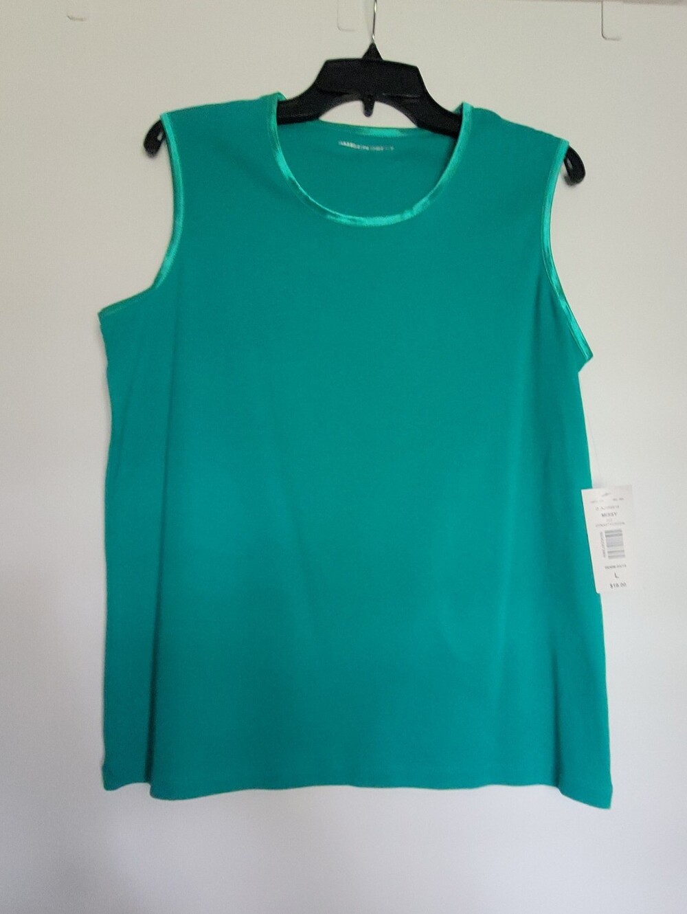 Allison Daley Tank Large NWT
